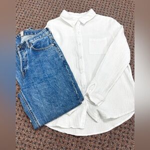 White button down shirt